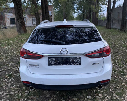 Белый Мазда 6, объемом двигателя 2.2 л и пробегом 321 тыс. км за 9100 $, фото 6 на Automoto.ua
