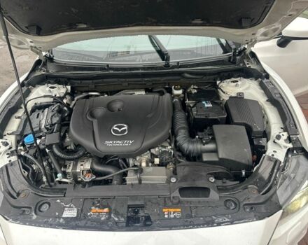 Білий Мазда 6, об'ємом двигуна 2.2 л та пробігом 200 тис. км за 12000 $, фото 9 на Automoto.ua