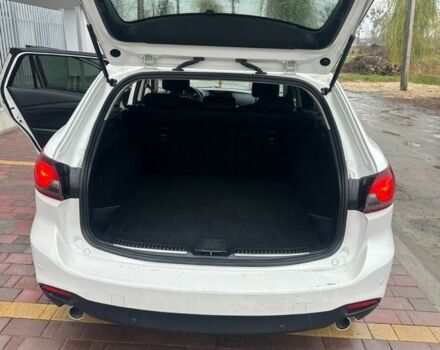 Білий Мазда 6, об'ємом двигуна 2.2 л та пробігом 200 тис. км за 12000 $, фото 4 на Automoto.ua