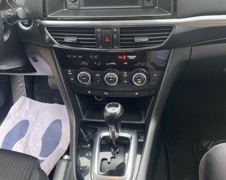 Білий Мазда 6, об'ємом двигуна 2.2 л та пробігом 200 тис. км за 12000 $, фото 2 на Automoto.ua