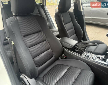 Белый Мазда 6, объемом двигателя 2.2 л и пробегом 251 тыс. км за 9950 $, фото 16 на Automoto.ua