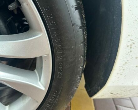 Білий Мазда 6, об'ємом двигуна 2.2 л та пробігом 200 тис. км за 12000 $, фото 6 на Automoto.ua