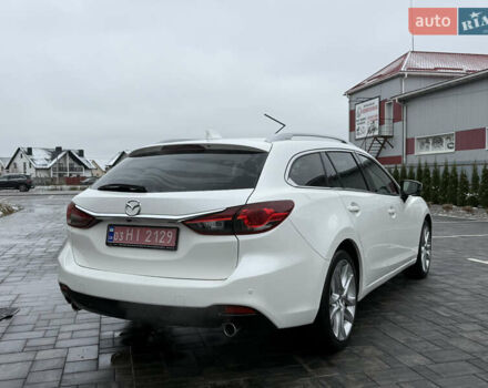 Белый Мазда 6, объемом двигателя 2.18 л и пробегом 181 тыс. км за 10600 $, фото 4 на Automoto.ua