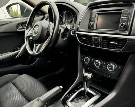 Мазда 6 2013 у Чернівцях на Automoto.ua Білий Мазда 6, об'ємом двигуна 2.19 л та пробігом 220 тис. км за 12500 $, фото 3 на Automoto.ua