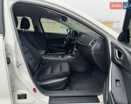 Белый Мазда 6, объемом двигателя 2.2 л и пробегом 260 тыс. км за 8950 $, фото 22 на Automoto.ua