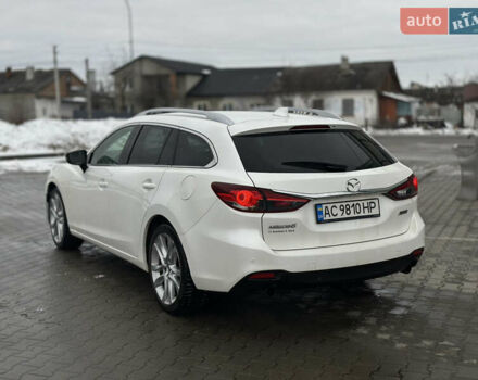 Белый Мазда 6, объемом двигателя 2.19 л и пробегом 300 тыс. км за 7500 $, фото 2 на Automoto.ua
