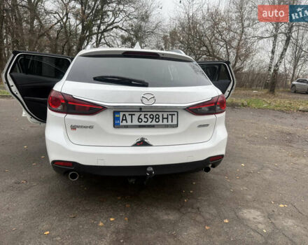 Белый Мазда 6, объемом двигателя 2.2 л и пробегом 251 тыс. км за 9950 $, фото 5 на Automoto.ua