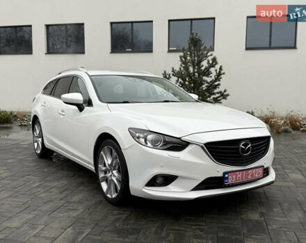 Белый Мазда 6, объемом двигателя 2.18 л и пробегом 181 тыс. км за 10600 $, фото 2 на Automoto.ua