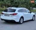Белый Мазда 6, объемом двигателя 2.19 л и пробегом 225 тыс. км за 10900 $, фото 6 на Automoto.ua
