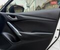 Білий Мазда 6, об'ємом двигуна 2.19 л та пробігом 239 тис. км за 10999 $, фото 31 на Automoto.ua