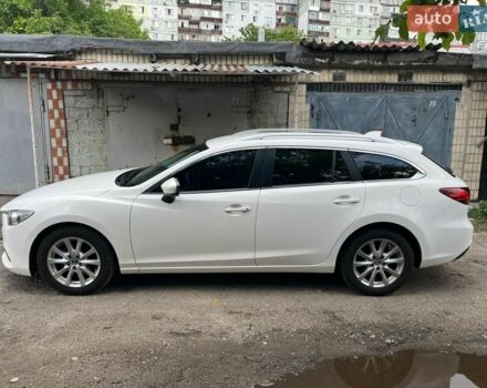 Белый Мазда 6, объемом двигателя 2.18 л и пробегом 260 тыс. км за 11700 $, фото 2 на Automoto.ua