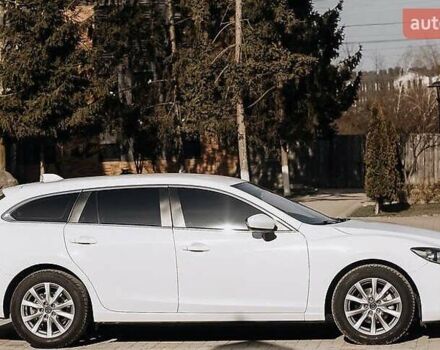 Белый Мазда 6, объемом двигателя 2.19 л и пробегом 204 тыс. км за 10800 $, фото 4 на Automoto.ua