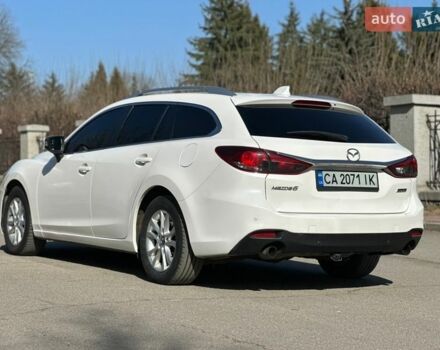 Белый Мазда 6, объемом двигателя 2.2 л и пробегом 238 тыс. км за 9300 $, фото 22 на Automoto.ua