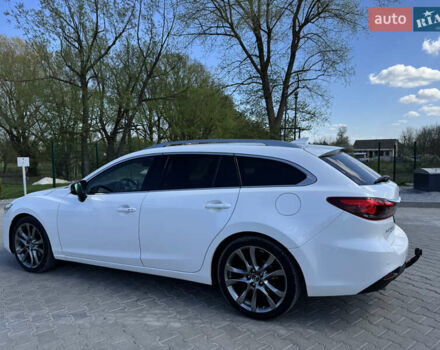 Белый Мазда 6, объемом двигателя 2.2 л и пробегом 190 тыс. км за 15999 $, фото 16 на Automoto.ua