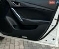 Белый Мазда 6, объемом двигателя 2 л и пробегом 130 тыс. км за 130 $, фото 19 на Automoto.ua
