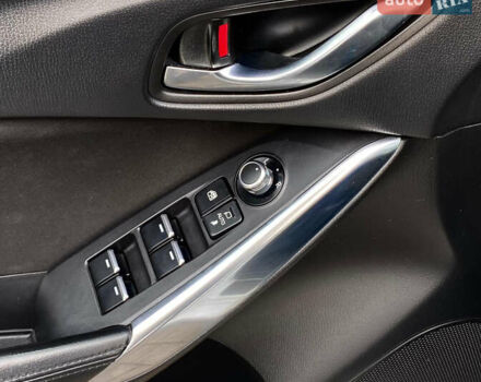 Мазда 6 2016 у Рівному на Automoto.ua Білий Мазда 6, об'ємом двигуна 2 л та пробігом 130 тис. км за 16700 $, фото 13 на Automoto.ua