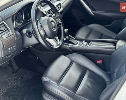 Білий Мазда 6, об'ємом двигуна 2.2 л та пробігом 170 тис. км за 13899 $, фото 21 на Automoto.ua