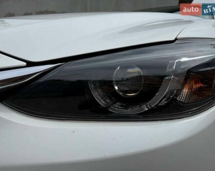 Белый Мазда 6, объемом двигателя 2.2 л и пробегом 256 тыс. км за 15200 $, фото 8 на Automoto.ua