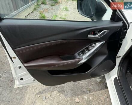 Белый Мазда 6, объемом двигателя 2.2 л и пробегом 256 тыс. км за 15200 $, фото 21 на Automoto.ua