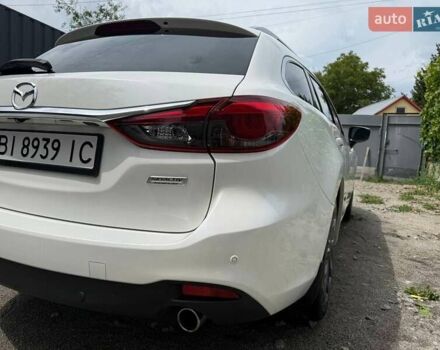 Белый Мазда 6, объемом двигателя 2.2 л и пробегом 256 тыс. км за 15200 $, фото 5 на Automoto.ua