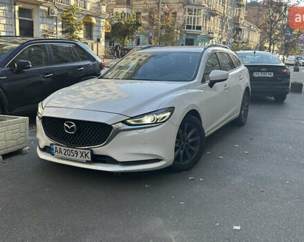 Білий Мазда 6, об'ємом двигуна 2 л та пробігом 105 тис. км за 18000 $, фото 2 на Automoto.ua