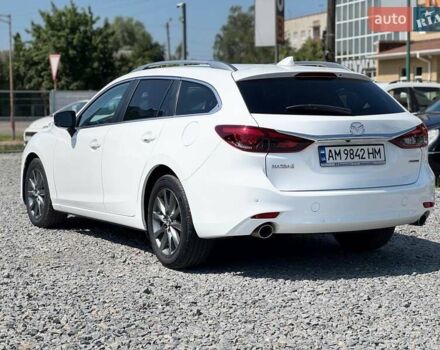 Белый Мазда 6, объемом двигателя 2.19 л и пробегом 333 тыс. км за 17867 $, фото 4 на Automoto.ua