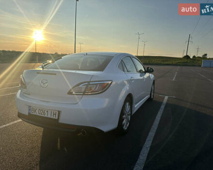 Белый Мазда 6, объемом двигателя 2.2 л и пробегом 279 тыс. км за 8200 $, фото 7 на Automoto.ua