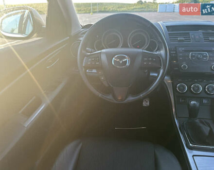 Белый Мазда 6, объемом двигателя 2.2 л и пробегом 279 тыс. км за 8200 $, фото 16 на Automoto.ua