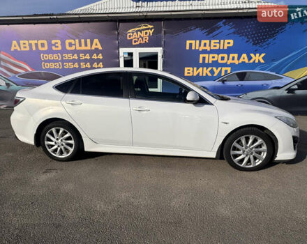 Білий Мазда 6, об'ємом двигуна 2 л та пробігом 177 тис. км за 8900 $, фото 4 на Automoto.ua