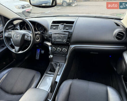 Білий Мазда 6, об'ємом двигуна 2.2 л та пробігом 218 тис. км за 7199 $, фото 18 на Automoto.ua