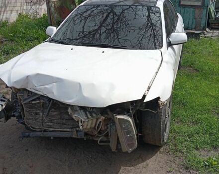 Білий Мазда 6, об'ємом двигуна 2 л та пробігом 280 тис. км за 183 $, фото 1 на Automoto.ua