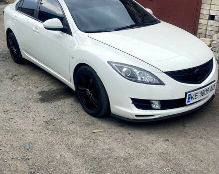 Белый Мазда 6, объемом двигателя 2 л и пробегом 171 тыс. км за 6500 $, фото 1 на Automoto.ua