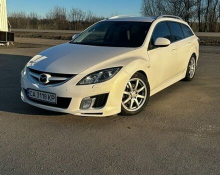 Белый Мазда 6, объемом двигателя 2 л и пробегом 206 тыс. км за 7300 $, фото 1 на Automoto.ua