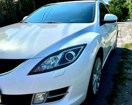 Білий Мазда 6, об'ємом двигуна 2 л та пробігом 310 тис. км за 7050 $, фото 1 на Automoto.ua