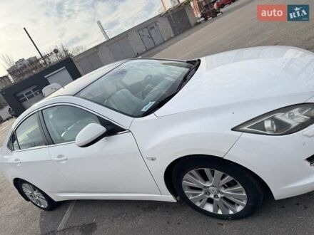 Білий Мазда 6, об'ємом двигуна 2 л та пробігом 317 тис. км за 6500 $, фото 1 на Automoto.ua