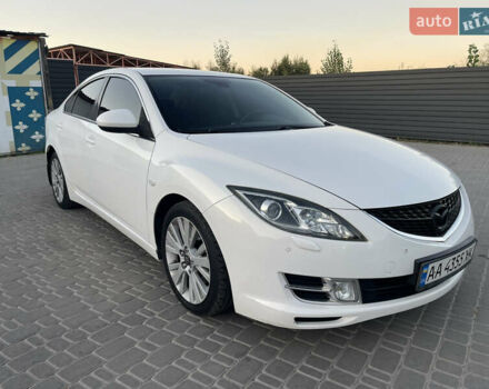 Білий Мазда 6, об'ємом двигуна 2 л та пробігом 255 тис. км за 7500 $, фото 1 на Automoto.ua