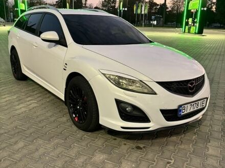 Белый Мазда 6, объемом двигателя 2.18 л и пробегом 312 тыс. км за 7800 $, фото 1 на Automoto.ua