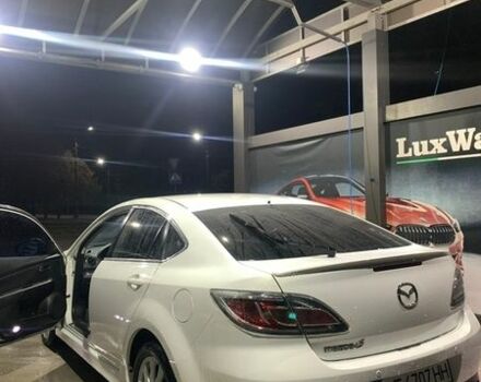 Белый Мазда 6, объемом двигателя 2.18 л и пробегом 260 тыс. км за 8500 $, фото 1 на Automoto.ua