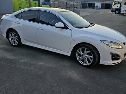 Мазда 6 2011 у Макарове на Automoto.ua Білий Мазда 6, об'ємом двигуна 2.49 л та пробігом 298 тис. км за 7500 $, фото 1 на Automoto.ua