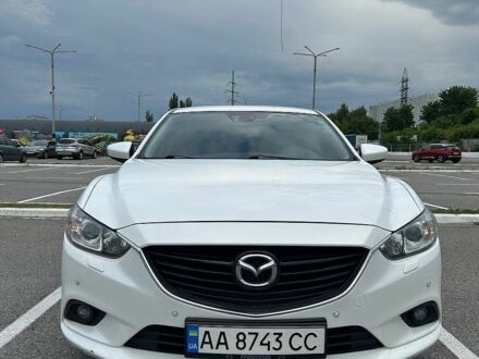 Белый Мазда 6, объемом двигателя 2 л и пробегом 200 тыс. км за 10000 $, фото 1 на Automoto.ua