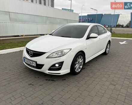 Білий Мазда 6, об'ємом двигуна 2 л та пробігом 234 тис. км за 8900 $, фото 1 на Automoto.ua