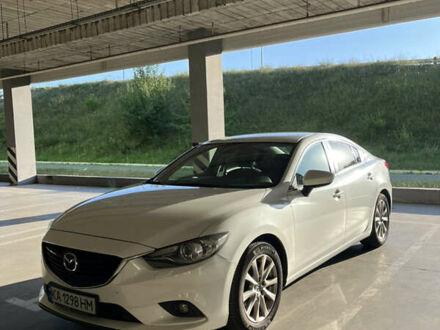 Мазда 6 2013 в Киеве на Automoto.ua Белый Мазда 6, объемом двигателя 2.49 л и пробегом 138 тыс. км за 13200 $, фото 1 на Automoto.ua
