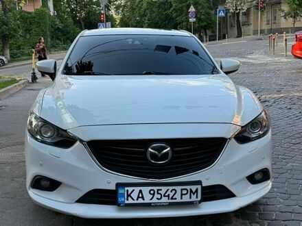 Белый Мазда 6, объемом двигателя 2.5 л и пробегом 220 тыс. км за 12800 $, фото 1 на Automoto.ua