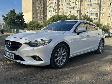 Мазда 6 2013 у Одесі на Automoto.ua Білий Мазда 6, об'ємом двигуна 2.49 л та пробігом 114 тис. км за 12500 $, фото 1 на Automoto.ua