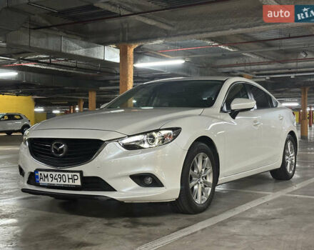 Белый Мазда 6, объемом двигателя 2.49 л и пробегом 203 тыс. км за 13000 $, фото 1 на Automoto.ua