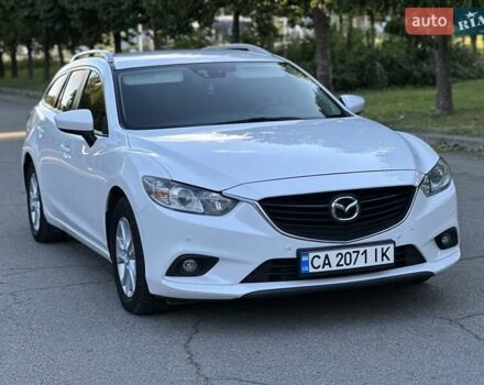 Білий Мазда 6, об'ємом двигуна 2.19 л та пробігом 225 тис. км за 10900 $, фото 1 на Automoto.ua