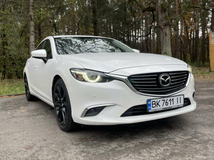 Мазда 6 2014 у Рівному на Automoto.ua Білий Мазда 6, об'ємом двигуна 2.19 л та пробігом 179 тис. км за 15500 $, фото 1 на Automoto.ua