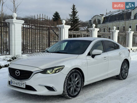 Белый Мазда 6, объемом двигателя 2.49 л и пробегом 190 тыс. км за 10700 $, фото 1 на Automoto.ua