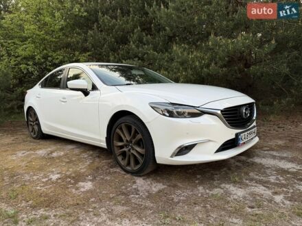 Белый Мазда 6, объемом двигателя 2.19 л и пробегом 203 тыс. км за 12900 $, фото 1 на Automoto.ua