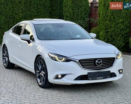 Белый Мазда 6, объемом двигателя 2.49 л и пробегом 130 тыс. км за 17999 $, фото 1 на Automoto.ua